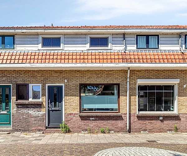 Afbeelding Woudstraat 82