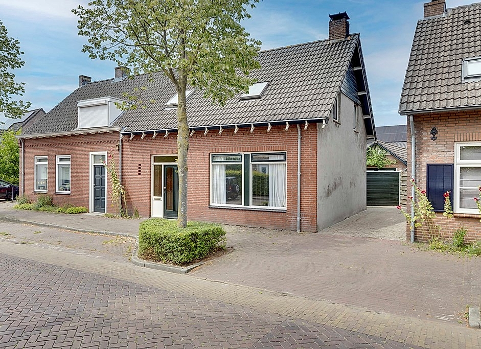 Foto Heuvel 9 #1