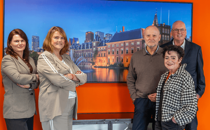 Foto De Huizenbemiddelaar Den Haag (aankoop)